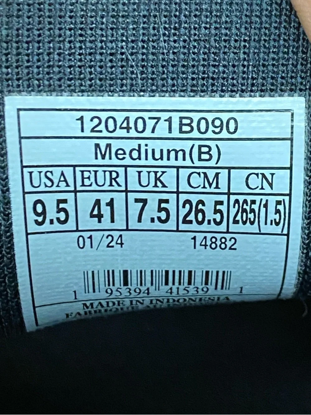 Brooks Ghost 16 Women's Running Sneakers “Black/Grey/White” Size 9.5 Medium